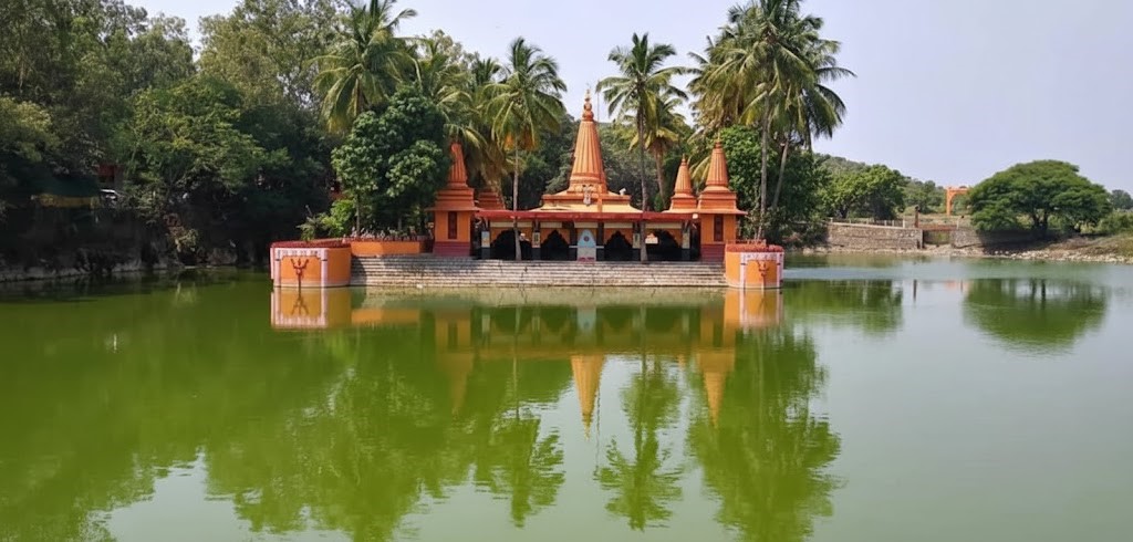 Ramdara Temple - Religious & Spiritual place in Pune