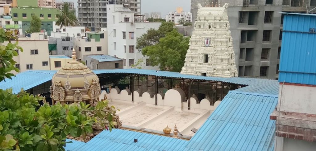 Sri Ahobila Mutt's Sri Balaji Mandir - Religious & Spiritual place in Pune